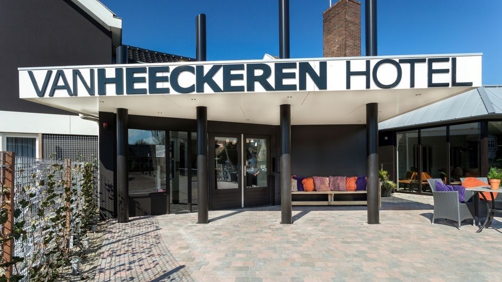 Van Heeckeren Hotel เนส ภายนอก รูปภาพ