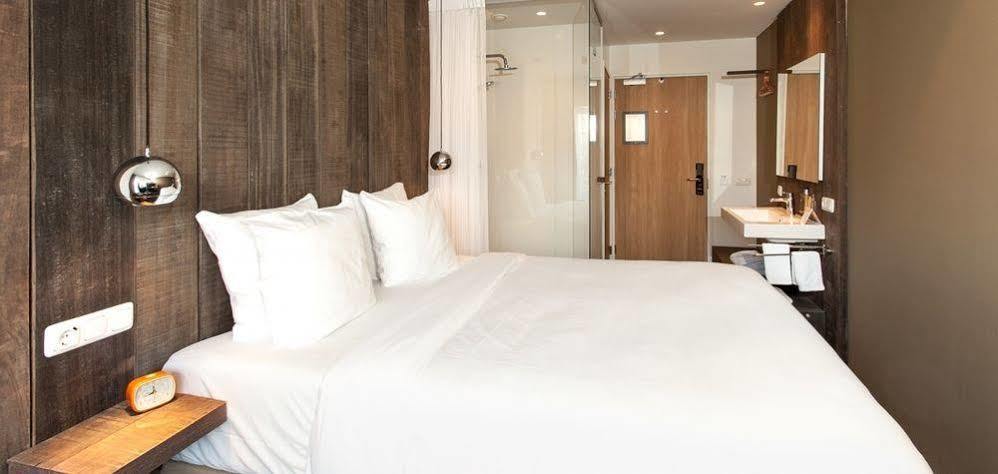 Van Heeckeren Hotel เนส ภายนอก รูปภาพ